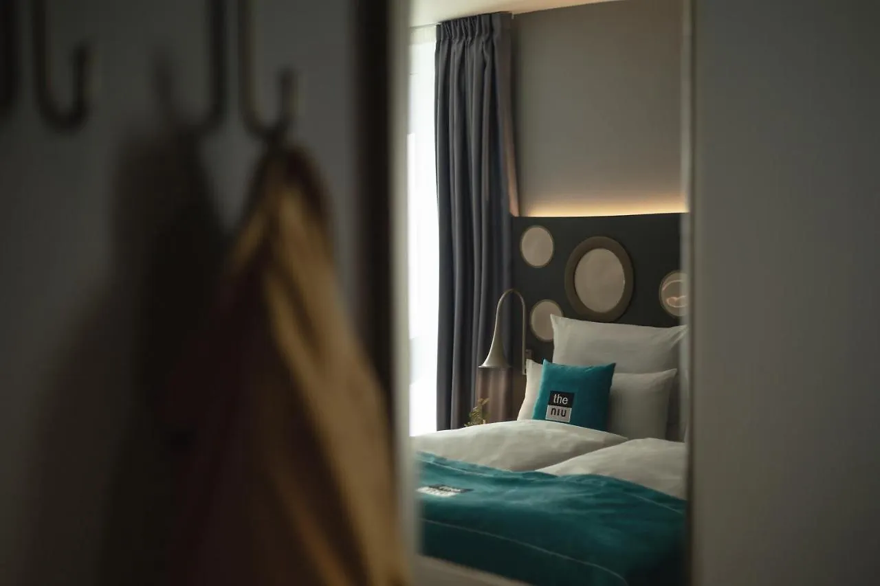 Holiday Inn - The Niu, Brass Munich Olympiapark By Ihg 3*,