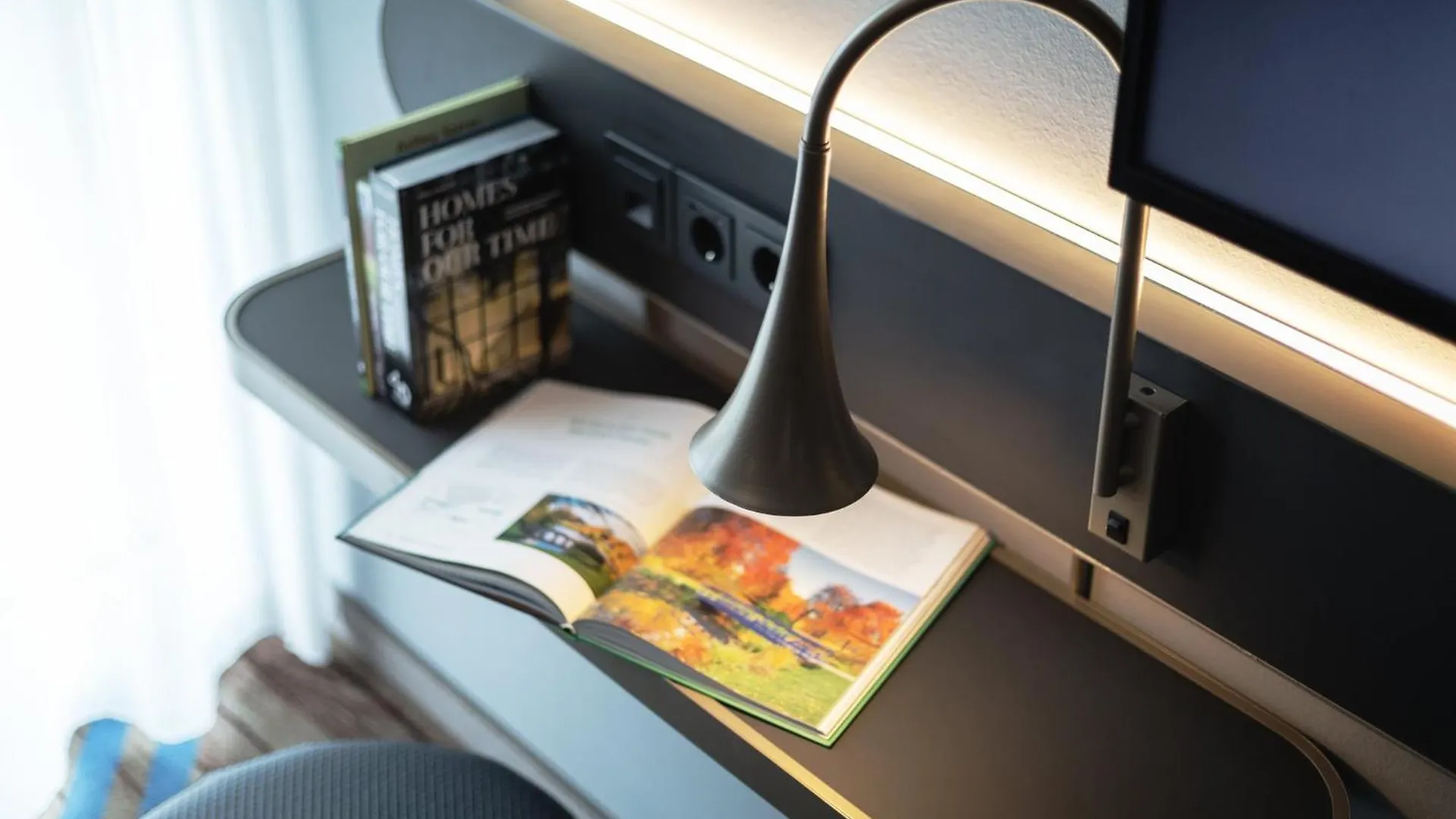 Holiday Inn - The Niu, Brass Munich Olympiapark By Ihg Hotell